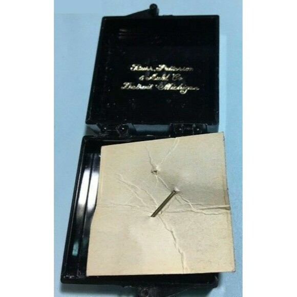 Michigan High School Forensic Association Pin/Medal New In Box! - Picture 2 of 2